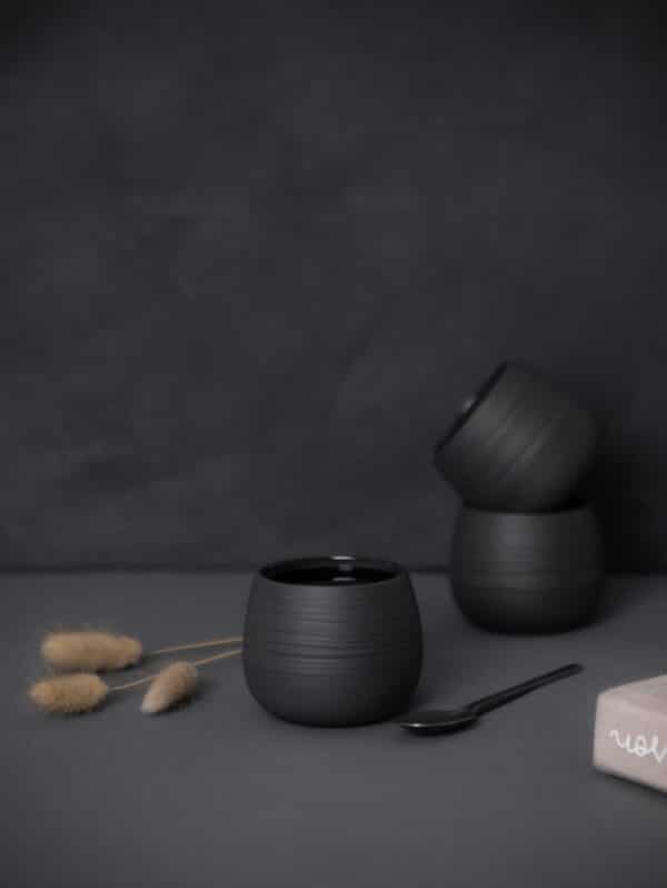 Tasse Elegant porcelaine BulB "Drapée" Noire – Image 3